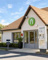 Hotel Campanile Evry Est