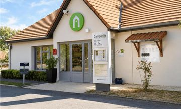 Hotel Campanile Evry Est