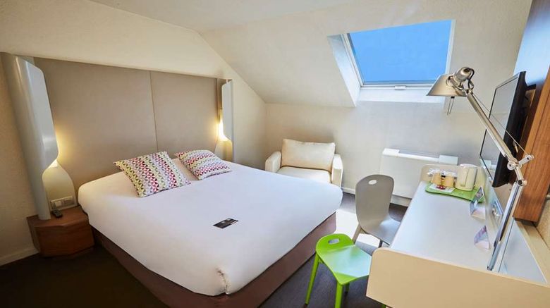<b>Campanile Corbeil Essonnes Room</b>. Images powered by <a href="https://iceportal.shijigroup.com/" title="IcePortal" target="_blank">IcePortal</a>.