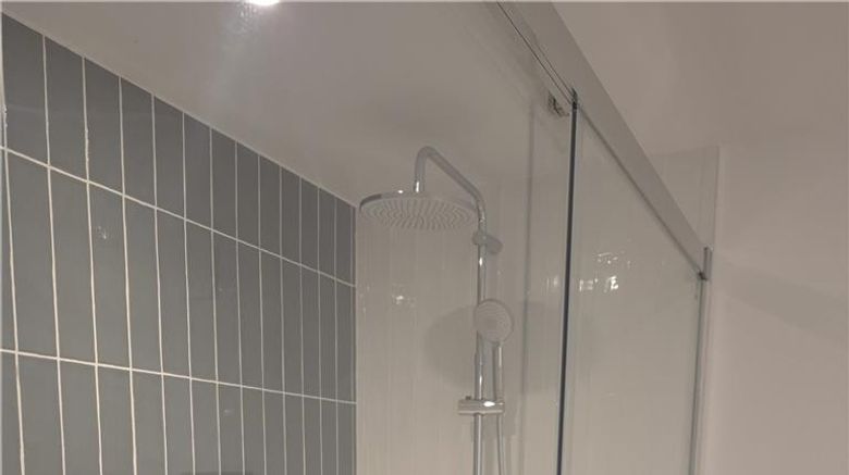 <b>Campanile Fontenay-Tresigny Suite</b>. Images powered by <a href="https://iceportal.shijigroup.com/" title="IcePortal" target="_blank">IcePortal</a>.