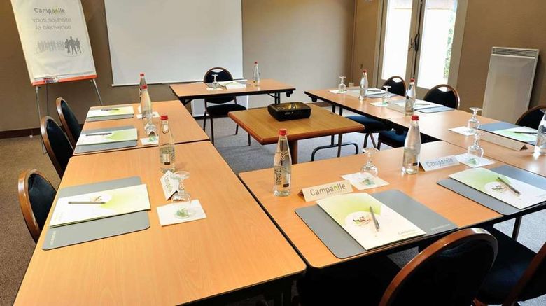 <b>Hotel Campanile Grenoble Sud Meeting</b>. Images powered by <a href="https://iceportal.shijigroup.com/" title="IcePortal" target="_blank">IcePortal</a>.