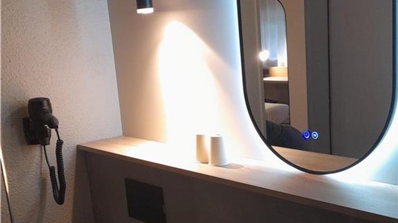 <b>Hotel Kyriad Direct Haguenau Room</b>. Images powered by <a href="https://iceportal.shijigroup.com/" title="IcePortal" target="_blank">IcePortal</a>.