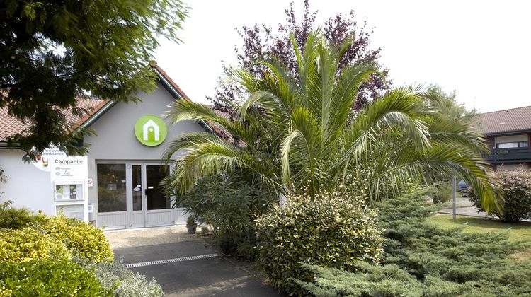 Campanile Hendaye Exterior