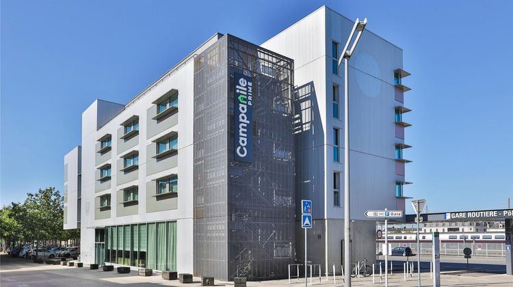 Campanile La Roche Sur Yon Centre-Gare Exterior