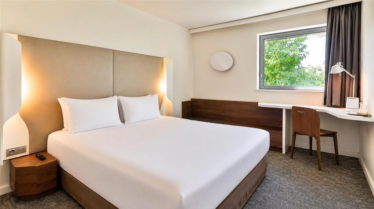 Campanile La Roche Sur Yon Centre-Gare Room