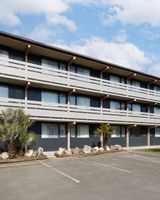 Hotel Campanile Rochelle North