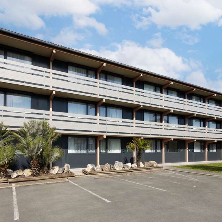 Hotel Campanile Rochelle North