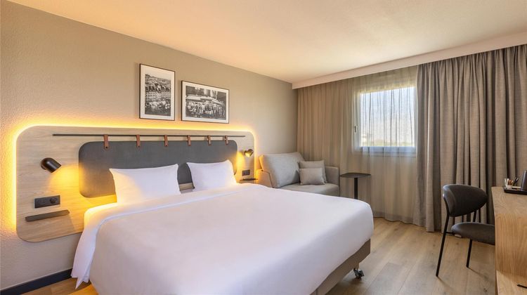 Hotel Campanile Le Blanc Mesnil Room