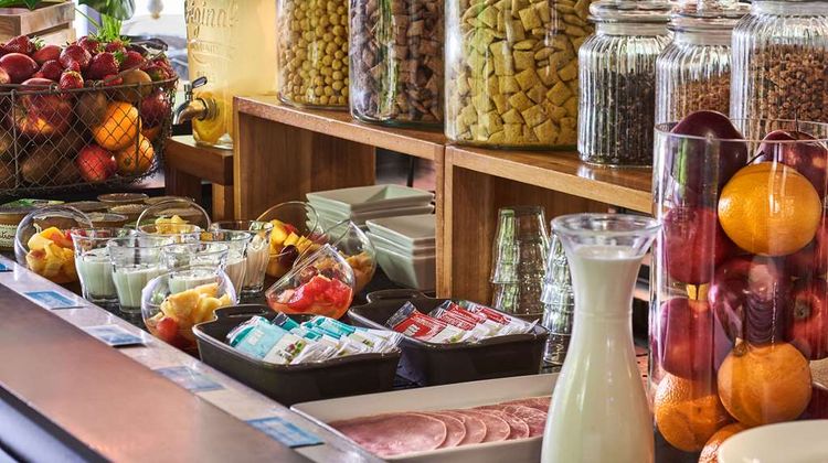 Campanile Le Bourget- Gonesse Restaurant
