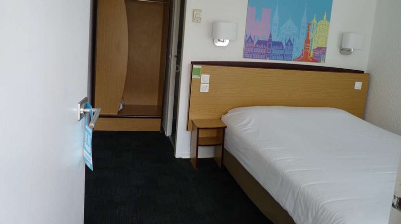 <b>Campanile Le Havre Room</b>. Images powered by <a href="https://iceportal.shijigroup.com/" title="IcePortal" target="_blank">IcePortal</a>.