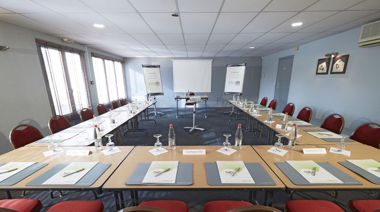 Campanile Le Mans Centre Meeting