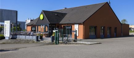 Campanile Le Mans Centre Exterior