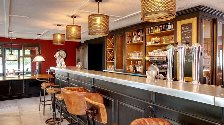 <b>Hotel Campanile Lille Est Restaurant</b>. Images powered by <a href="https://iceportal.shijigroup.com/" title="IcePortal" target="_blank">IcePortal</a>.