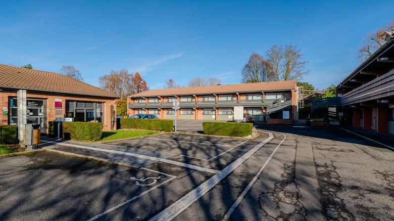 <b>Campanile Hotel Villeneuve d'Ascq Exterior</b>. Images powered by <a href="https://iceportal.shijigroup.com/" title="IcePortal" target="_blank">IcePortal</a>.