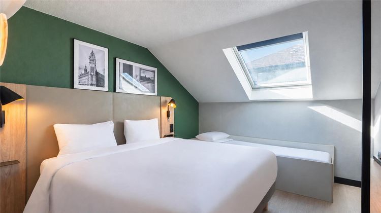 Hotel Campanile Lille North Room