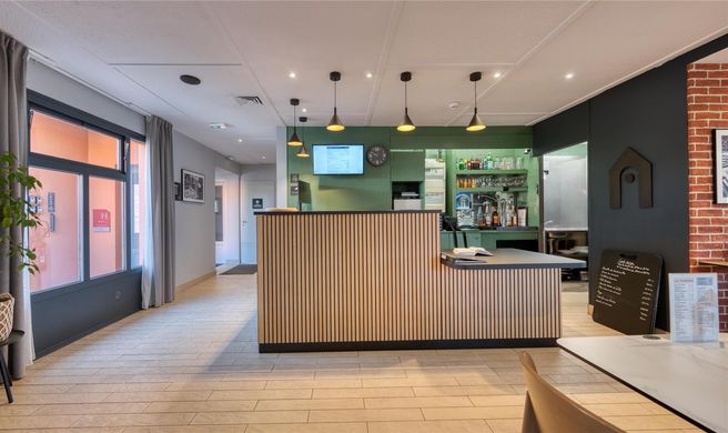 Campanile Lille West Lobby