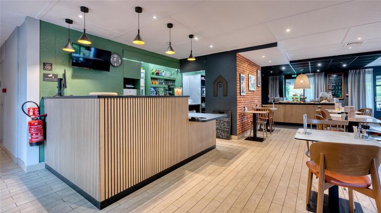 Campanile Lille West Lobby