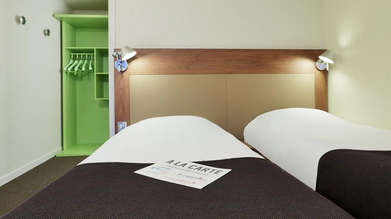 <b>Campanile Lille South Room</b>. Images powered by <a href="https://iceportal.shijigroup.com/" title="IcePortal" target="_blank">IcePortal</a>.