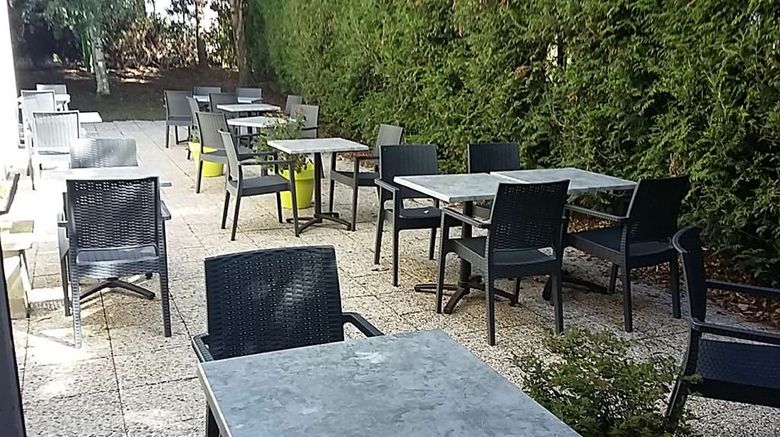 <b>Campanile Lille South Restaurant</b>. Images powered by <a href="https://iceportal.shijigroup.com/" title="IcePortal" target="_blank">IcePortal</a>.