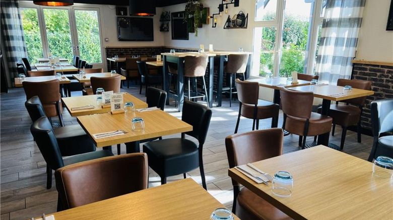 <b>Hotel Kyriad Lisieux Restaurant</b>. Images powered by <a href="https://iceportal.shijigroup.com/" title="IcePortal" target="_blank">IcePortal</a>.