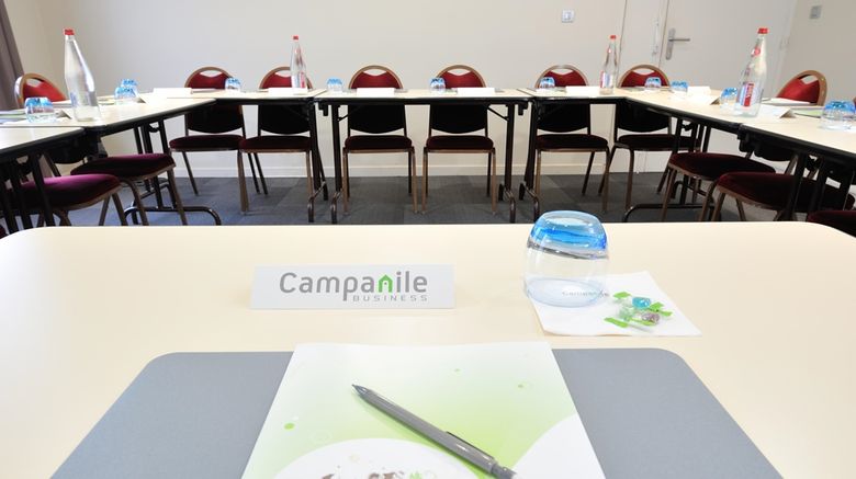 <b>Campanile Lyon East Meeting</b>. Images powered by <a href="https://iceportal.shijigroup.com/" title="IcePortal" target="_blank">IcePortal</a>.
