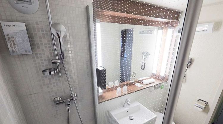 Hotel Campanile L'isle D'abeau - Bourgoin Jallieu Room