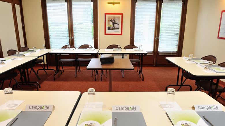 <b>Campanile Marmande Meeting</b>. Images powered by <a href="https://iceportal.shijigroup.com/" title="IcePortal" target="_blank">IcePortal</a>.