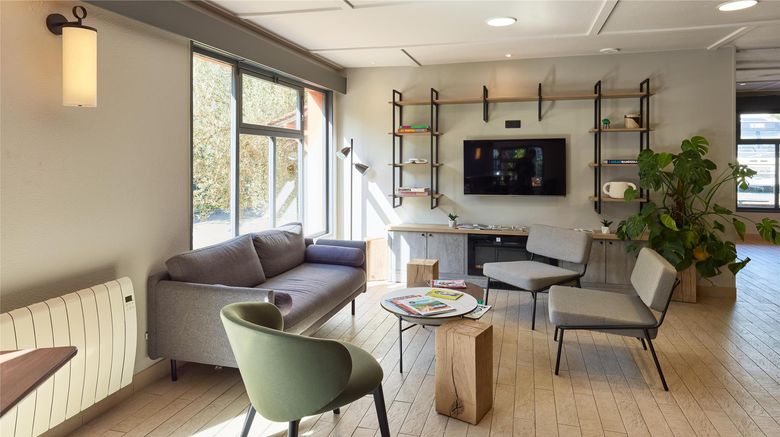 <b>Campanile Martigues West Lobby</b>. Images powered by <a href="https://iceportal.shijigroup.com/" title="IcePortal" target="_blank">IcePortal</a>.