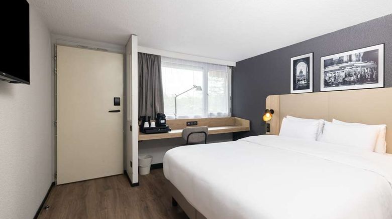 <b>Campanile Meaux Est Room</b>. Images powered by <a href="https://iceportal.shijigroup.com/" title="IcePortal" target="_blank">IcePortal</a>.