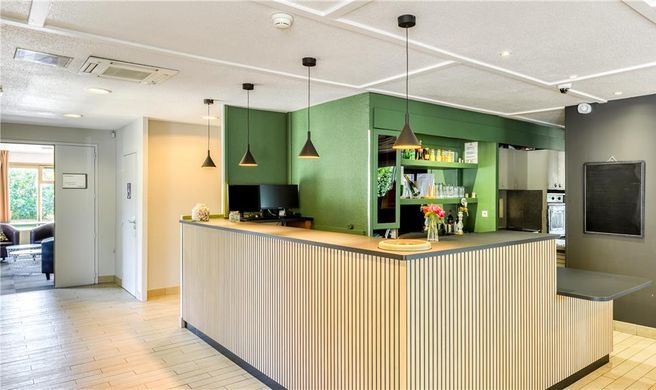 Campanile Meaux Est Lobby