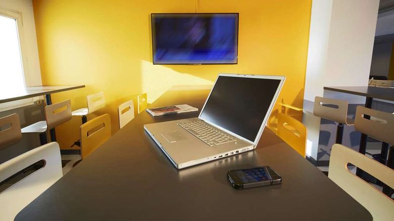 <b>Premiere Classe Marne La Vallee Lobby</b>. Images powered by <a href="https://iceportal.shijigroup.com/" title="IcePortal" target="_blank">IcePortal</a>.