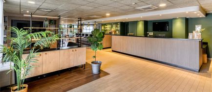 Hotel Campanile EST - Le Millenaire Lobby