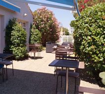 Hotel Kyriad Direct St Jean De Vedas Exterior