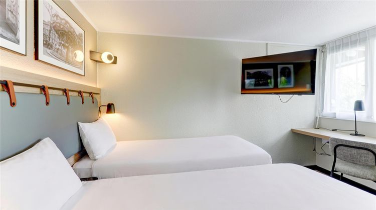Campanile Moulins/Avermes Room
