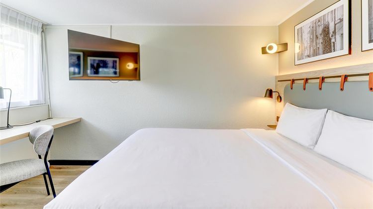 Campanile Moulins/Avermes Room