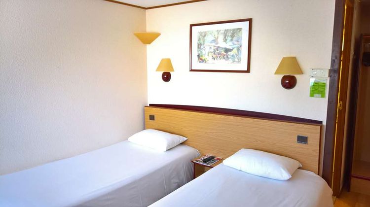 Campanile Hotel Room