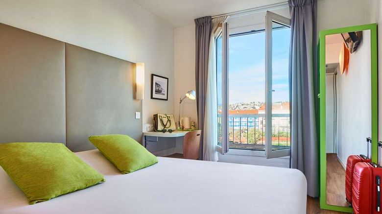 <b>Campanile Nice Centre Room</b>. Images powered by <a href="https://iceportal.shijigroup.com/" title="IcePortal" target="_blank">IcePortal</a>.