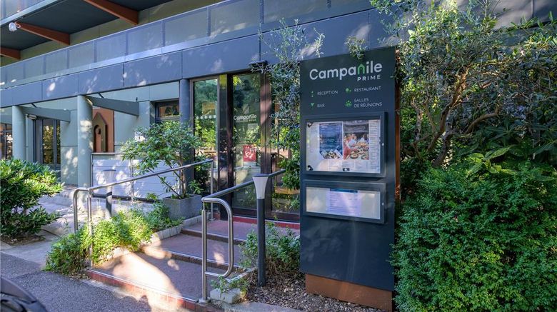 <b>Campanile Nimes Center Exterior</b>. Images powered by <a href="https://iceportal.shijigroup.com/" title="IcePortal" target="_blank">IcePortal</a>.