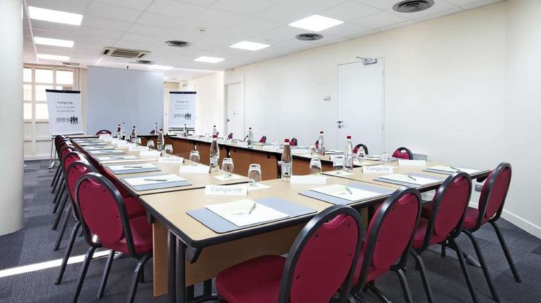 <b>Campanile Nogent-sur-Marne Meeting</b>. Images powered by <a href="https://iceportal.shijigroup.com/" title="IcePortal" target="_blank">IcePortal</a>.