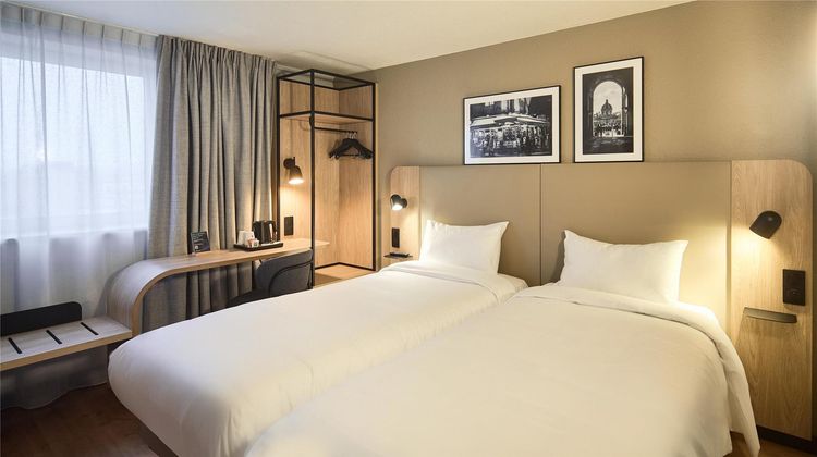 Campanile Nogent-sur-Marne Room