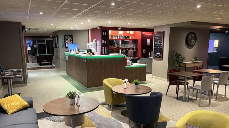 <b>Campanile Orleans North Lobby</b>. Images powered by <a href="https://iceportal.shijigroup.com/" title="IcePortal" target="_blank">IcePortal</a>.