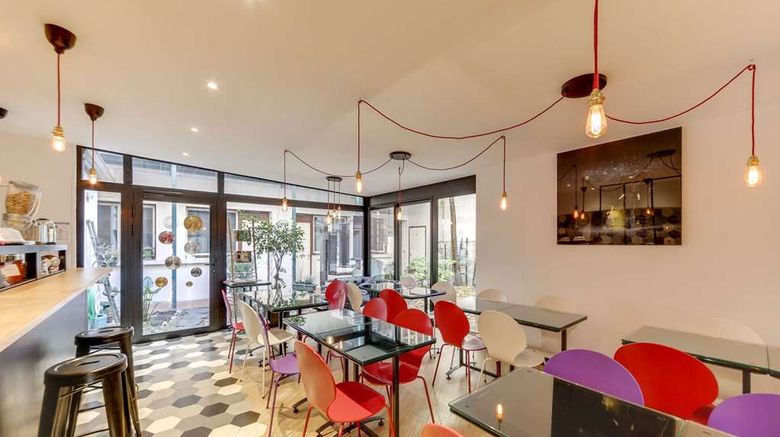 <b>Kyriad Paris Nation Restaurant</b>. Images powered by <a href="https://iceportal.shijigroup.com/" title="IcePortal" target="_blank">IcePortal</a>.