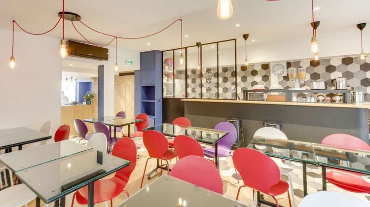 Kyriad Paris Nation Restaurant