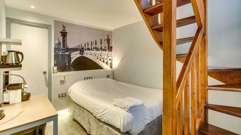 <b>Kyriad Paris Nation Room</b>. Images powered by <a href="https://iceportal.shijigroup.com/" title="IcePortal" target="_blank">IcePortal</a>.
