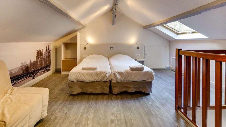 Kyriad Paris Nation Room