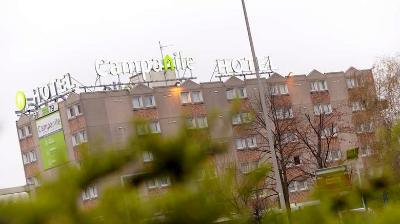 <b>Campanile Paris Est Bobigny Exterior</b>. Images powered by <a href="https://iceportal.shijigroup.com/" title="IcePortal" target="_blank">IcePortal</a>.