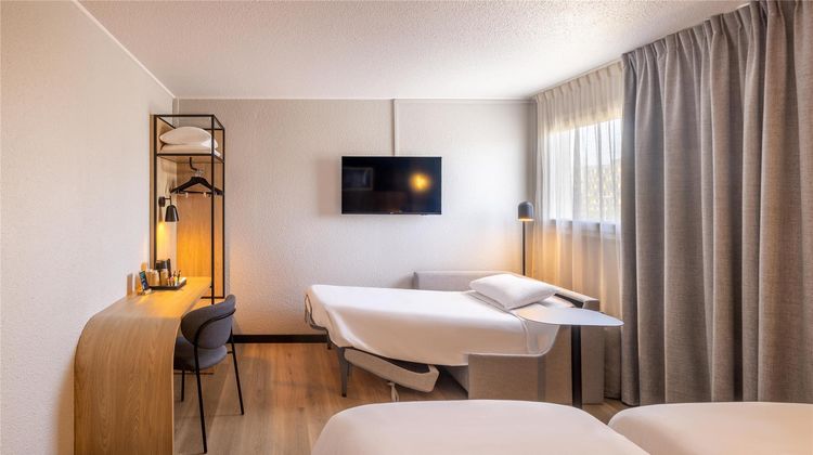 Campanile Paris Est Bobigny Room