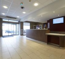 Campanile Paris East Lobby