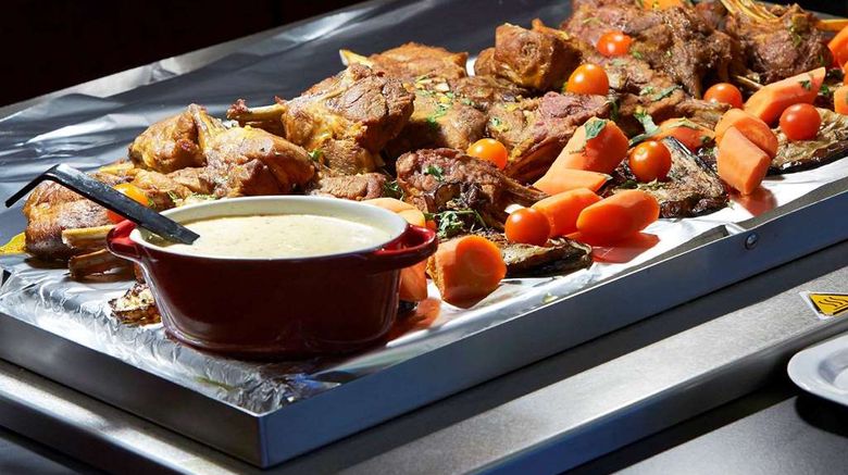 <b>Campanile Paris Ouest Gennevilliers Restaurant</b>. Images powered by <a href="https://iceportal.shijigroup.com/" title="IcePortal" target="_blank">IcePortal</a>.