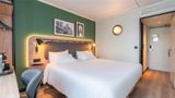 Campanile Paris Ouest Gennevilliers Room